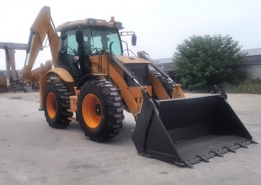 浙江豪華4AM挖掘裝載機